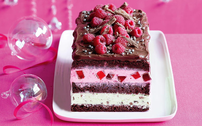 Raspberry cake HD wallpaper