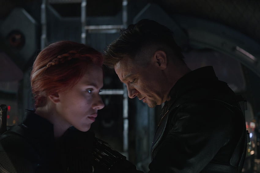 How the MCU could revive a major dead Avengers: Endgame character, hawkeye and black widow vormir HD wallpaper