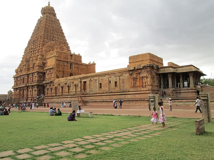 Grande templo ou templo de Brihadeeswarar em Tanjore, Tamil, thanjavur papel de parede HD