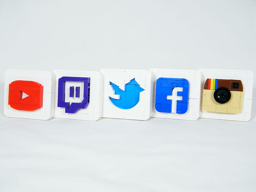 : LEGO, logo, social, media, YouTube, Twitch, Twitter, Facebook, Instagram, tutorial, guida, costruzione, brickbuilding 3648x2736, logo social media Sfondo HD