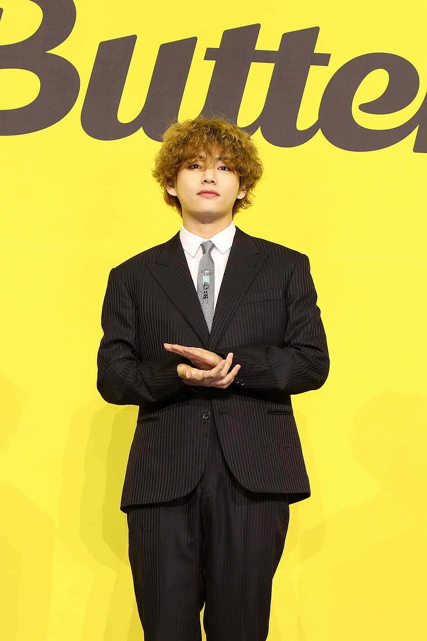 BTS 'Butter' Vlive: Taehyung takes charge of 'cuteness' with his perm, ARMY wants JK to get a real piercing, kim taehyung 2021 butter HD phone wallpaper