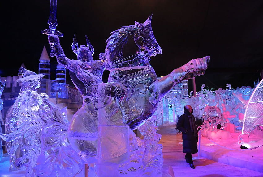 Snow & Ice Sculpture Festival in Brugge HD wallpaper