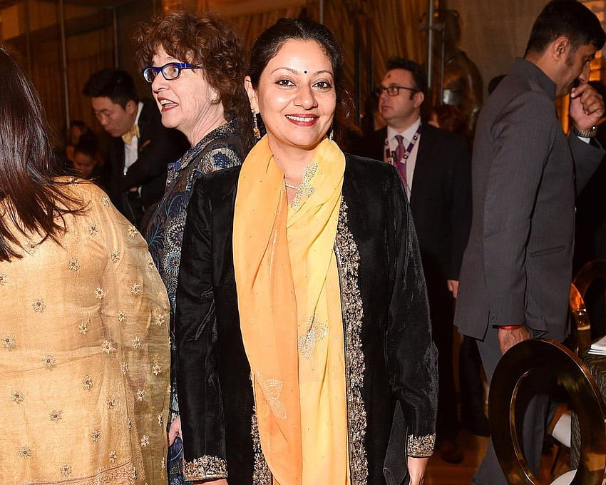 La princesa india en el ROM Ball de Toronto expone su vida, de vez en cuando: 