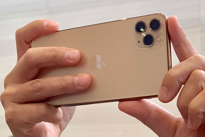 Hands on with the iPhone 11 cameras HD wallpaper | Pxfuel