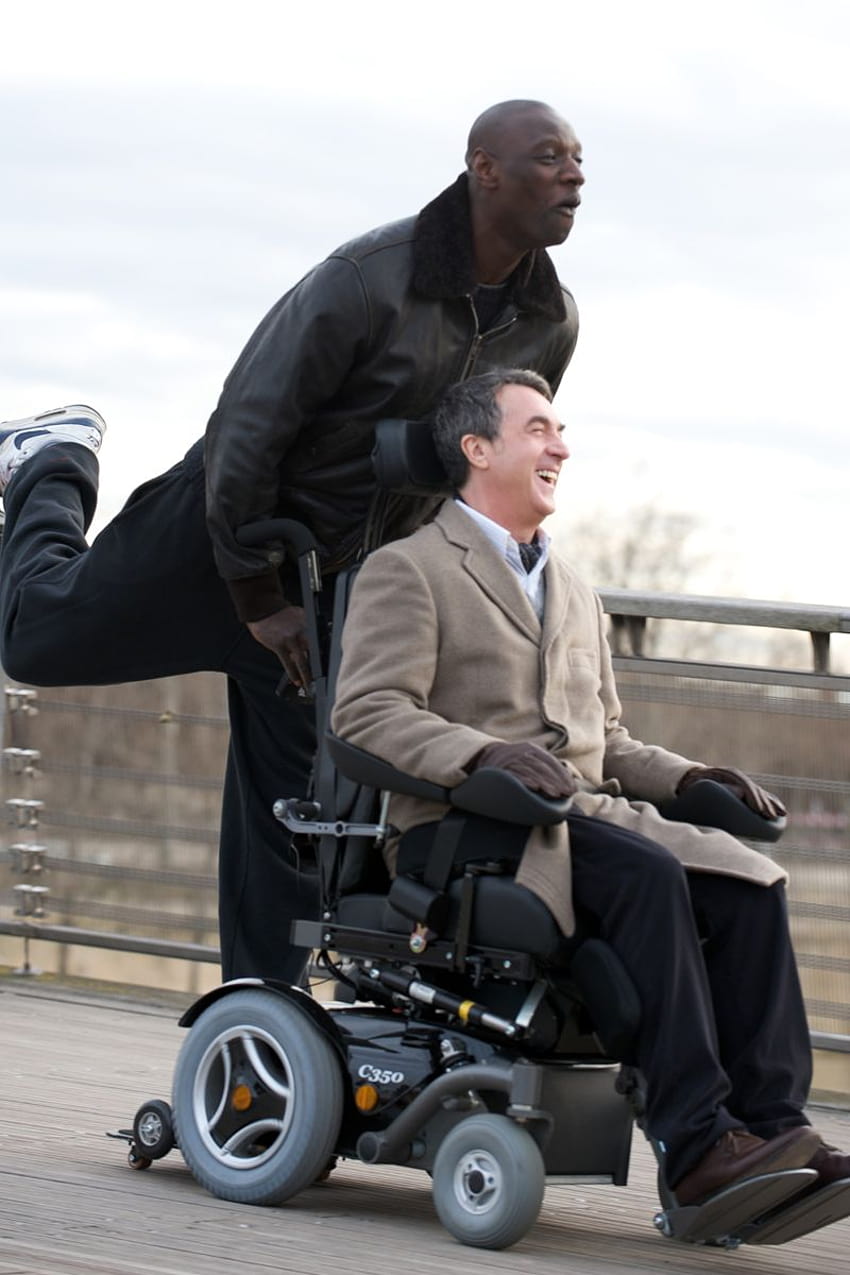 François Cluzet and Omar Sy in The Intouchables HD phone wallpaper