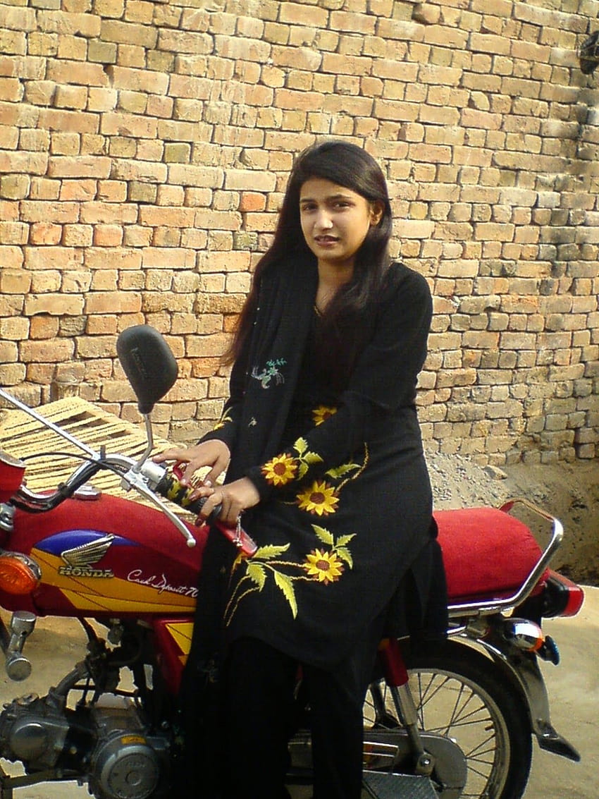 Pakistanlı Genç Köy Kızları Güzel Görünüyor HD telefon duvar kağıdı