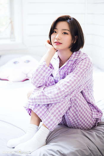 Fromis_9 Jiheon 'To. Day' mini album pajama party promotion, baek ji ...