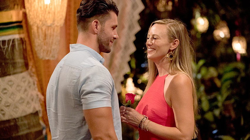 Bachelor in Paradise's Kamil: I'm 'Best Friends' With Ex Annaliese HD wallpaper