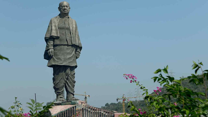 Статуя на единството: Създаване на извисяващия се Сардар Валабхай Пател HD тапет