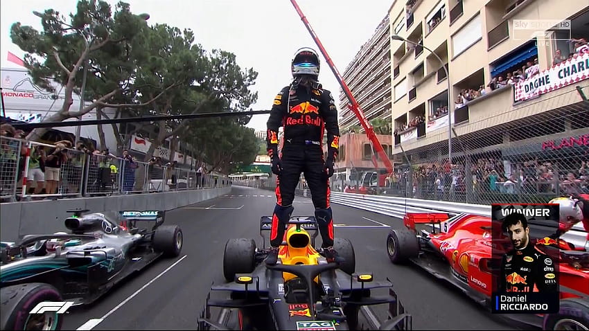 : Daniel Ricciardo berdiri sebagai pemenang di Monaco Wallpaper HD