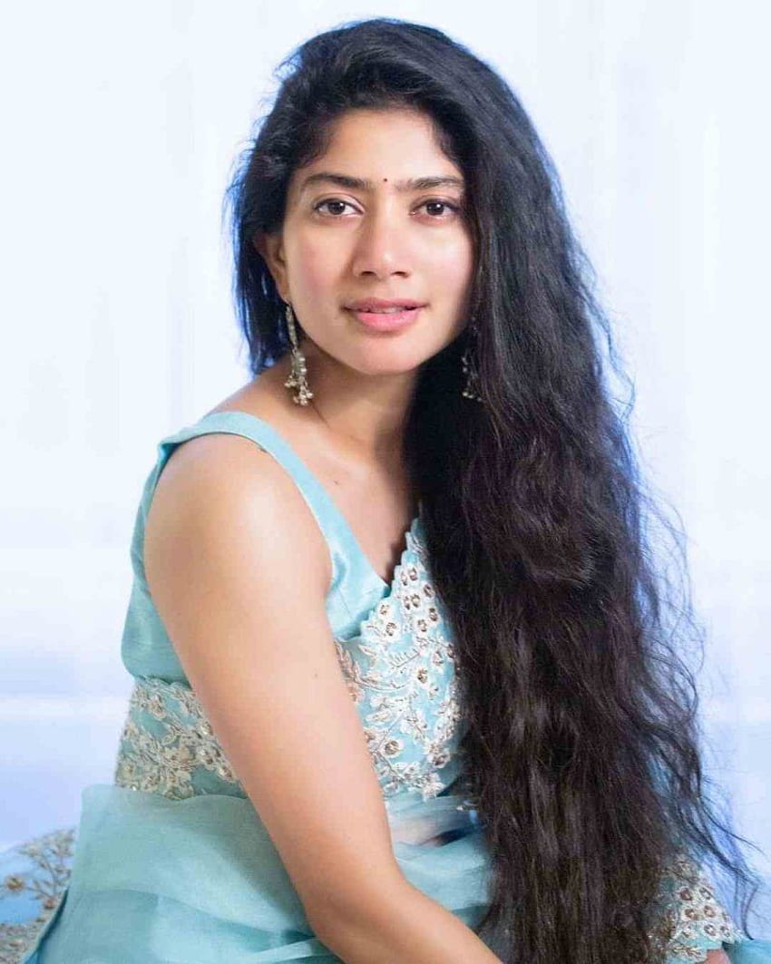 Love Story actress Sai Pallavi Pics in Blue Saree, sai pallavi saree HD phone wallpaper