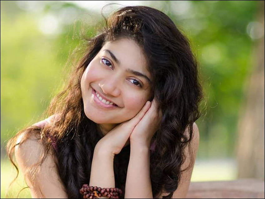 Die hinreißende Sai Pallavi ist die einzige Schauspielerin in der „30 unter 30“-Liste von Forbes India, Sai Pallavi Heroin HD-Hintergrundbild