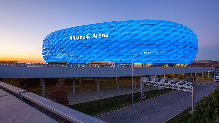 หัวข้อสปอยเลอร์ : Allianz Arena Bayern Munich : Allianz Arena Munich Fc สนามกีฬา Bayern Munich Night Red Illumination มุมมองด้านบน สนามกีฬาเยอรมัน บาวาเรีย เยอรมนี บุนเดสลีกา บาเยิร์น มิวนิค สำหรับ วอลล์เปเปอร์ HD