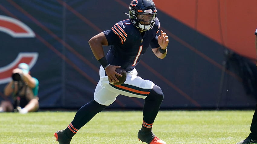 SportsClick: Should Justin Fields start Week 1 for the Bears?, justin fields chicago bears HD wallpaper