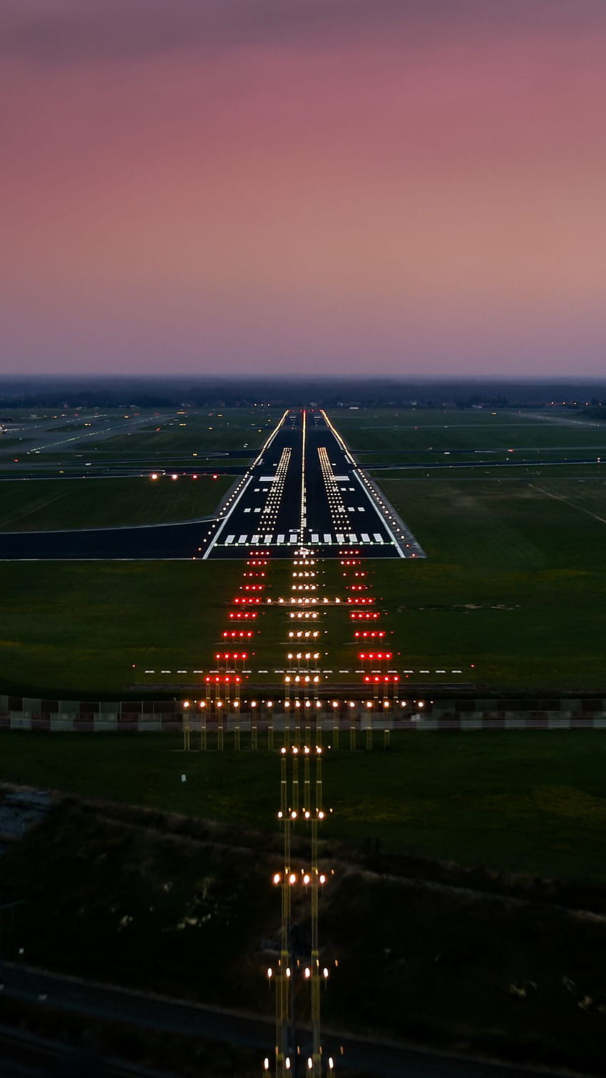 Самолетна писта, писта на летището HD тапет за телефон