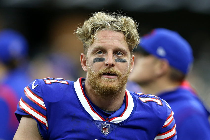 Bills WRs Cole Beasley, Isaiah McKenzie fined for violating NFL's protocols  for unvaccinated players