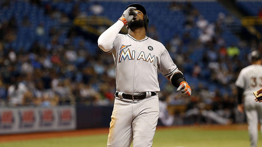 WATCH: Marcell Ozuna launched a home run against Rays HD wallpaper