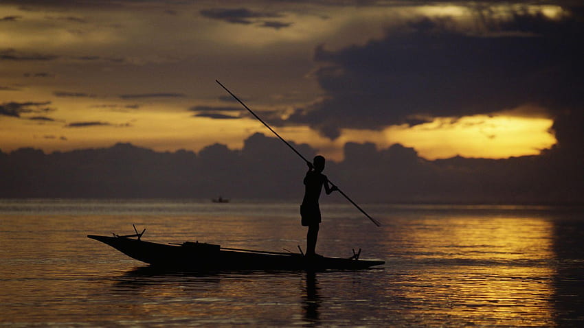 Nature: Fisherman At Sunset, Fergusson's Island, Papua New Guinea HD wallpaper