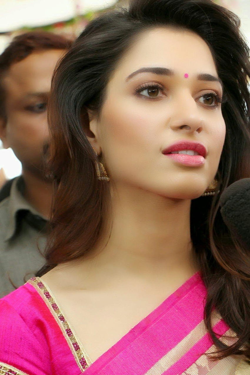 Tamanna Bhatia terlihat seksi Dalam resolusi tinggi Saree, tamanna bhatia ketiak wallpaper ponsel HD