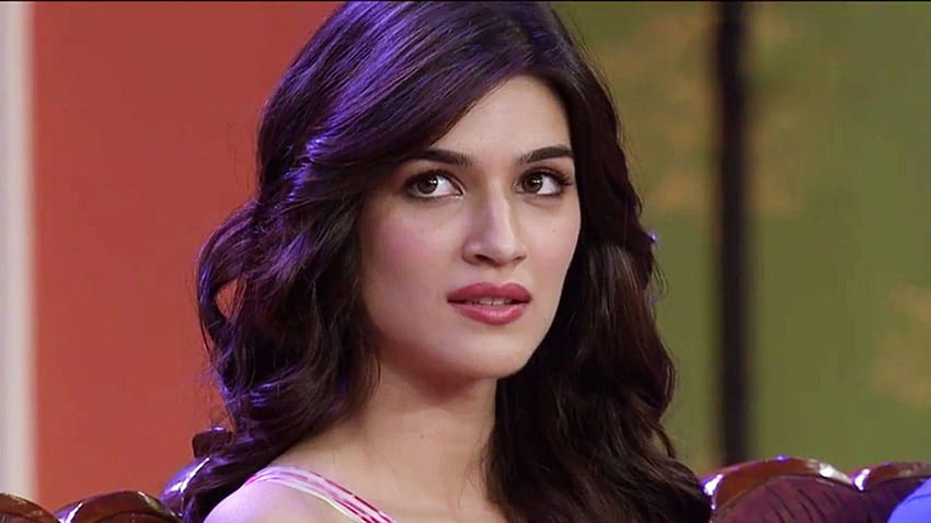 Kriti Sanon Sweety Look Mobile Backgrounds, bollywood actress for mobile HD wallpaper