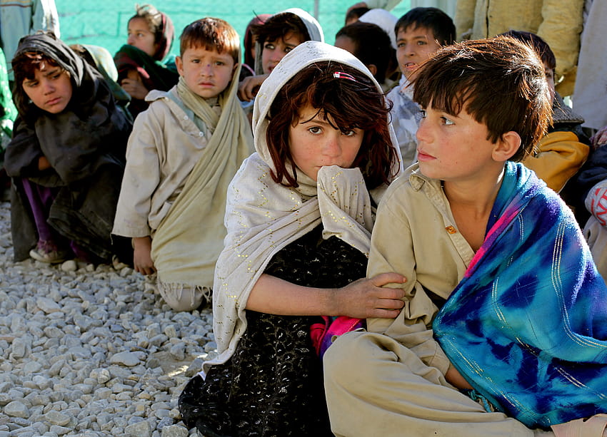: 人, 女の子, 男の子, 子供, 貧困, 2010年, アフガニスタン, アフガニ 3600x2597, 貧しい家族 高画質の壁紙