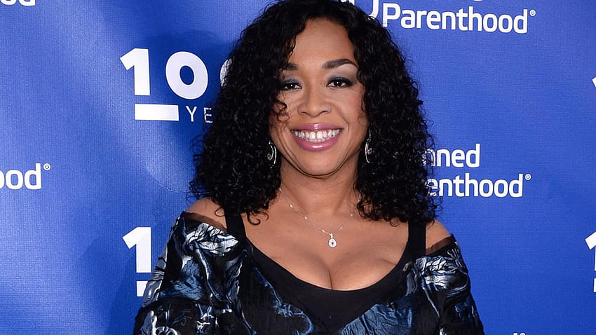 Powerful quotes on motherhood from Shonda Rhimes HD wallpaper