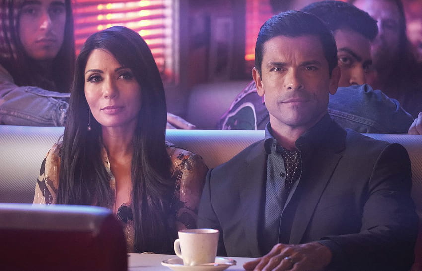 1400x900 Mark Consuelos As Hiram Lodge Marisol Nichols As Hermione Lodge Riverdale 1400x900 Resolution , Backgrounds, and HD wallpaper