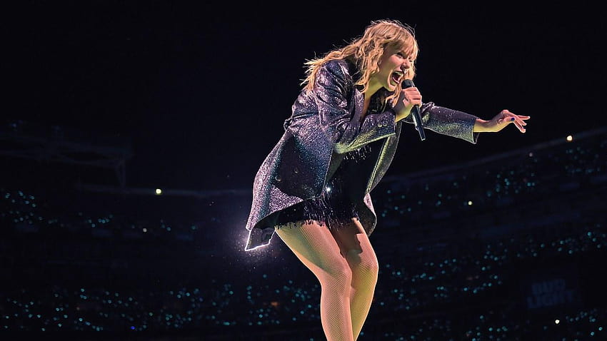 Taylor Swift Had the Best Reaction to Her Onstage Set Malfunction, taylor swifts reputation stadium tour HD wallpaper