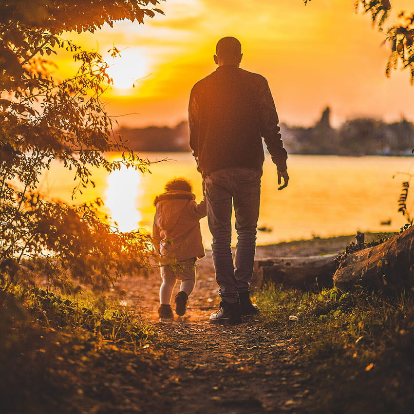 2780x2780 father, daughter, family, sunset, father and daughter HD phone wallpaper