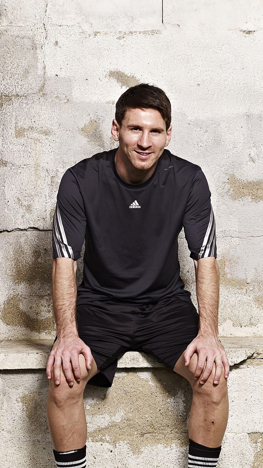 Lionel Messi Argentine footballer, messi casual HD phone wallpaper