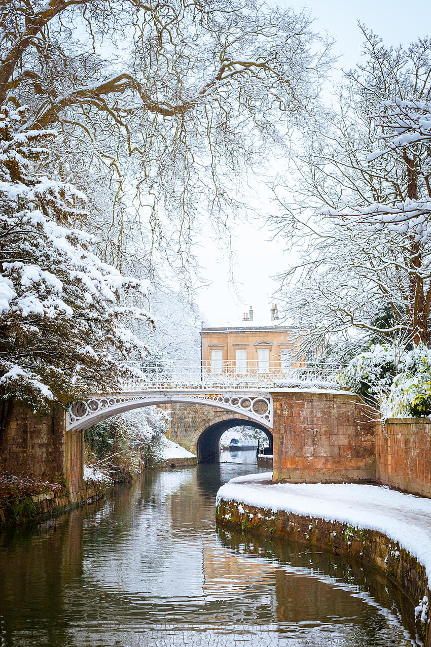 Europe in Winter: 21 European Cities That Are Even Better in the Off HD phone wallpaper