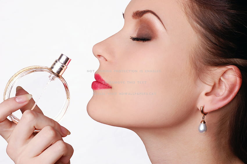 scent of a woman perfume fragrance model HD wallpaper