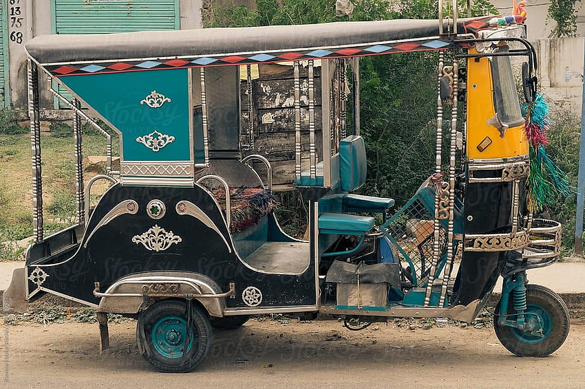Fancy Auto Rickshaw in India by Rowena Naylor HD wallpaper