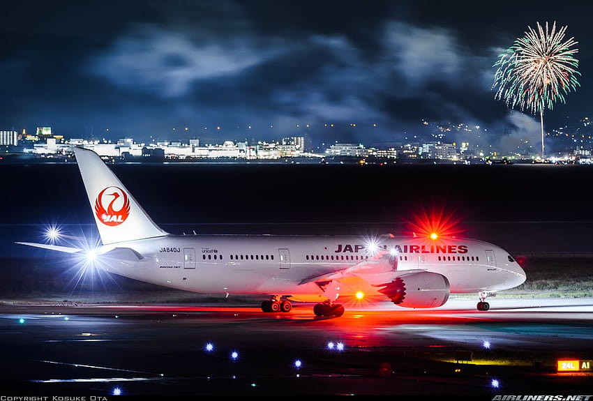 Japan Airlines Boeing 787 HD wallpaper