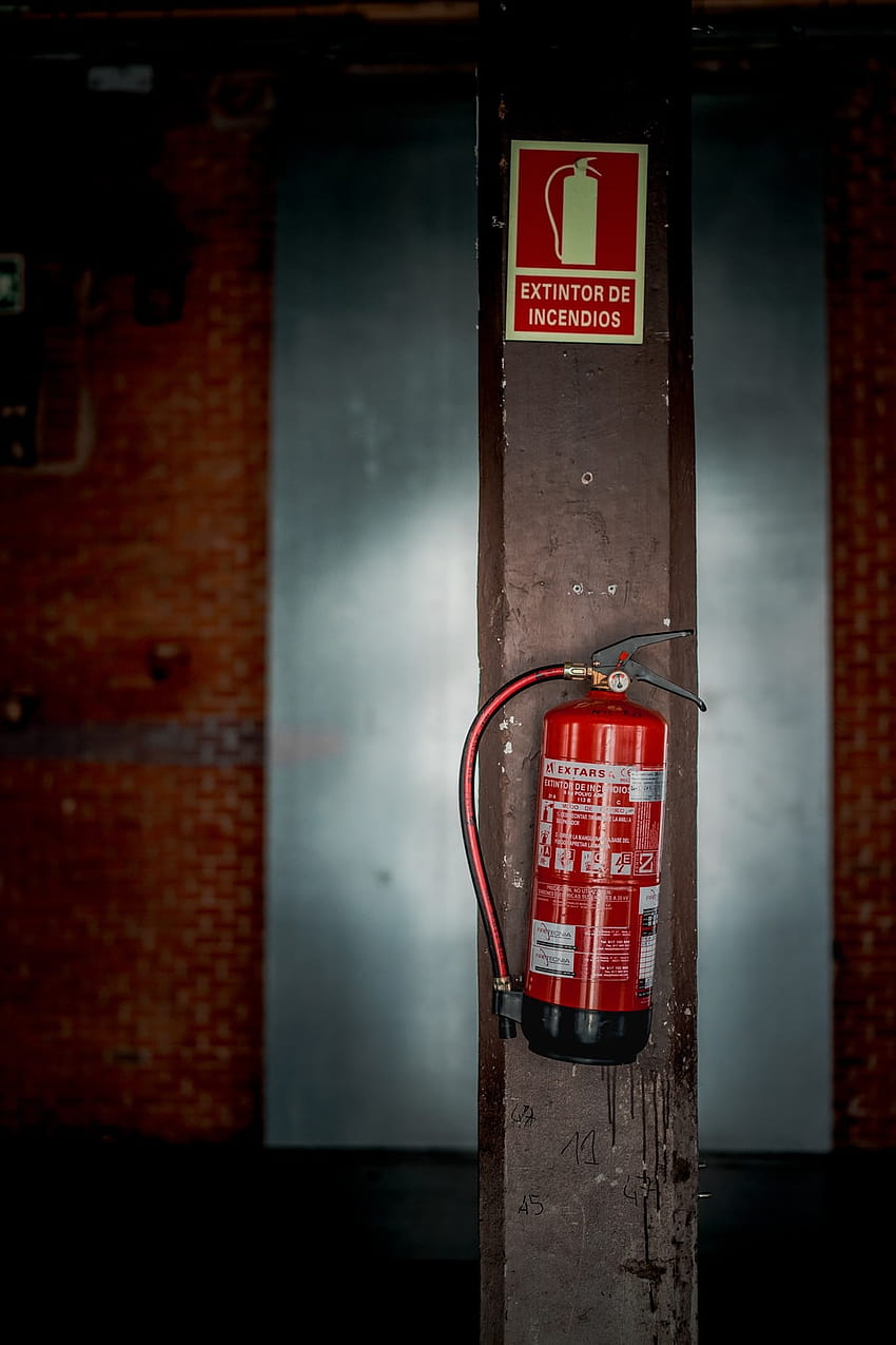 1K+ Fire Extinguisher HD phone wallpaper