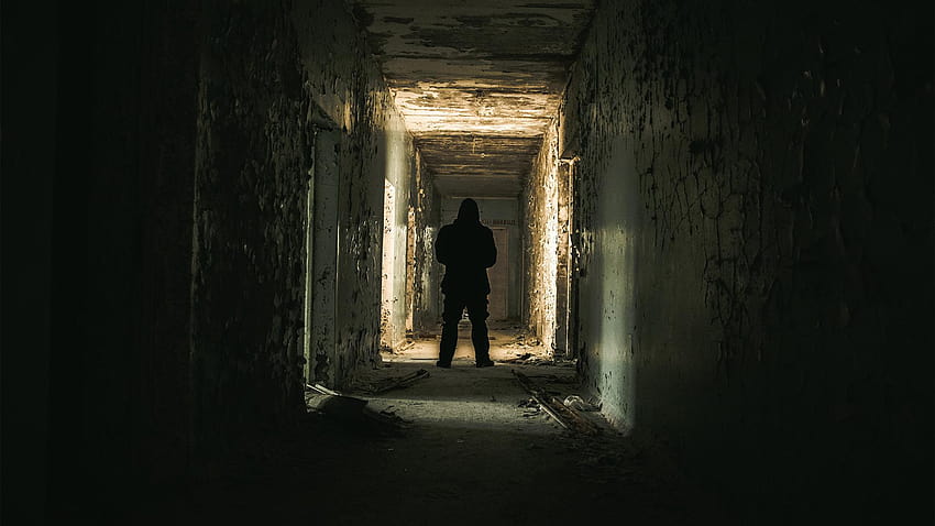 Stranger in a corridor. from Chernobylite HD wallpaper