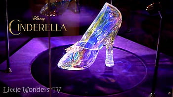 Cinderella Glass Slipper - Disney Wallpaper