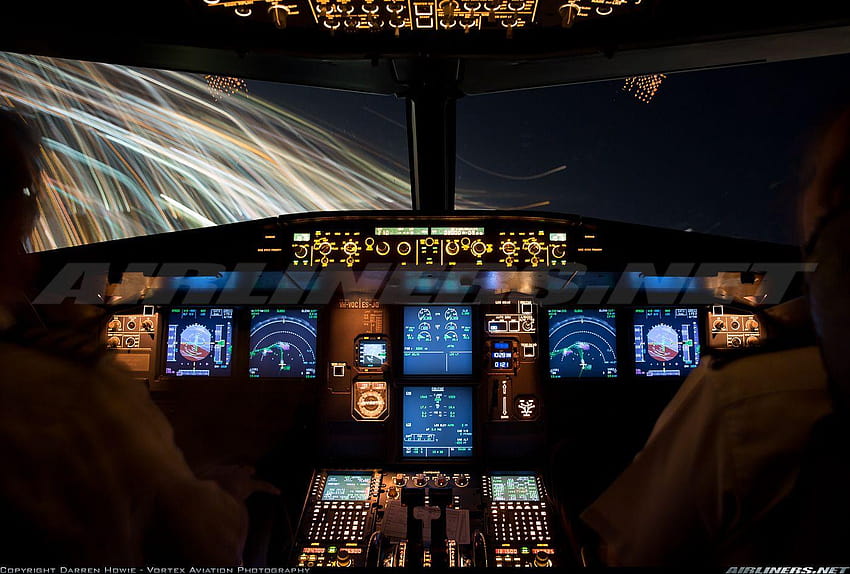 Airbus A320 Cockpit, пилотска кабина на самолет HD тапет
