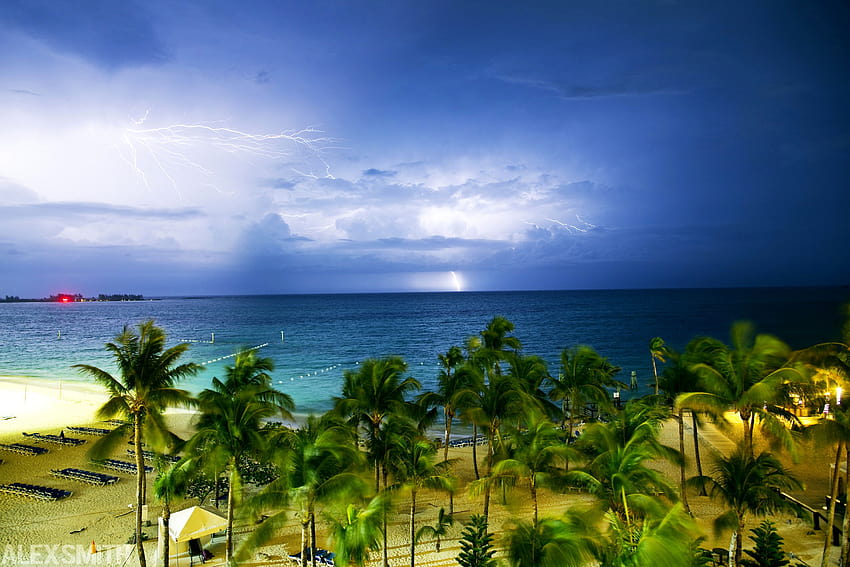 Bahamy Błyskawica chmura burzowa Morze Natura Niebo Palmy 3000x2000, błyskawica burza palm niebo Tapeta HD