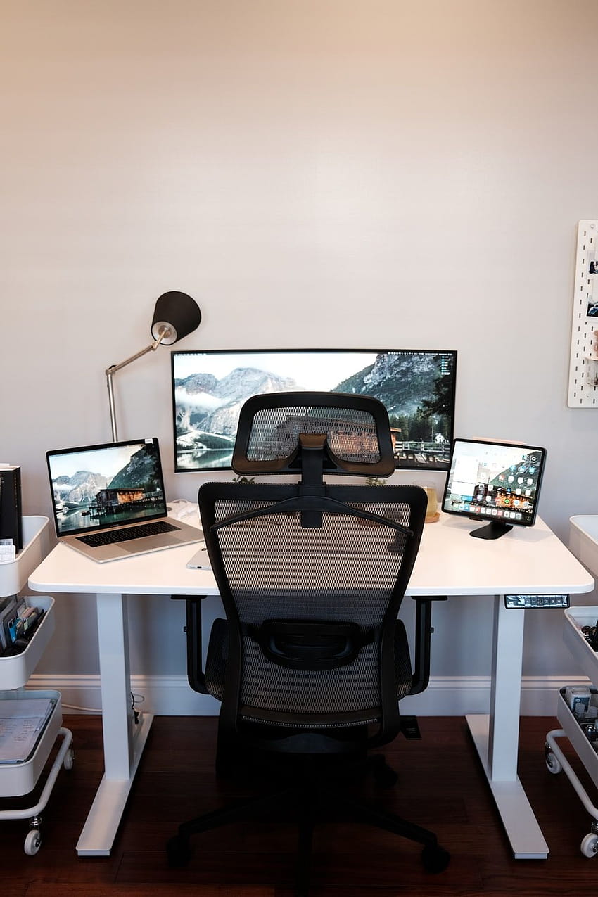 Desk Chair, office chair HD phone wallpaper