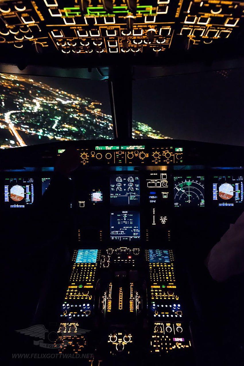 Approach to Cairo at night on an Airbus A321, airbus cockpit phone HD phone wallpaper