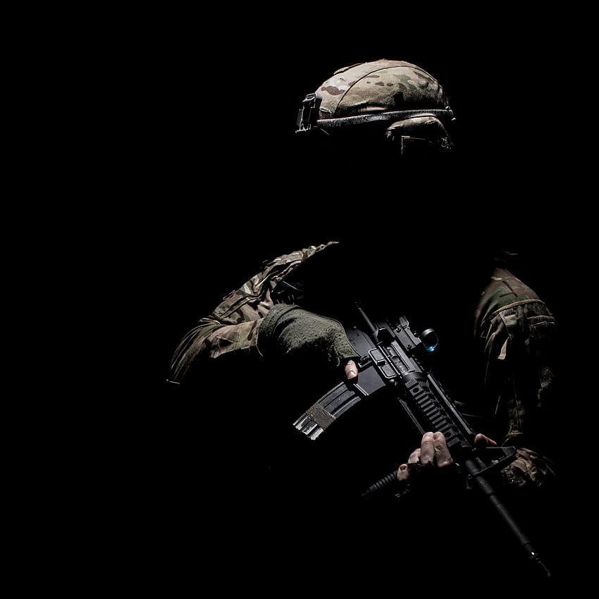 Soldato, militare, mitragliatrice, guerra, silhouette, nero/scuro, soldato militare Sfondo del telefono HD
