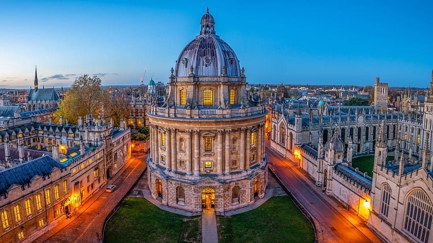 Abendlicher Blick auf die Radcliffe Camera in der Universität Oxford, England, UK, University of Oxford HD-Hintergrundbild
