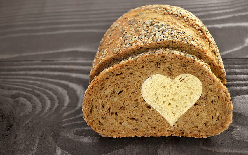 Rye bread with a white heart inside 2560x1600, white bread HD wallpaper
