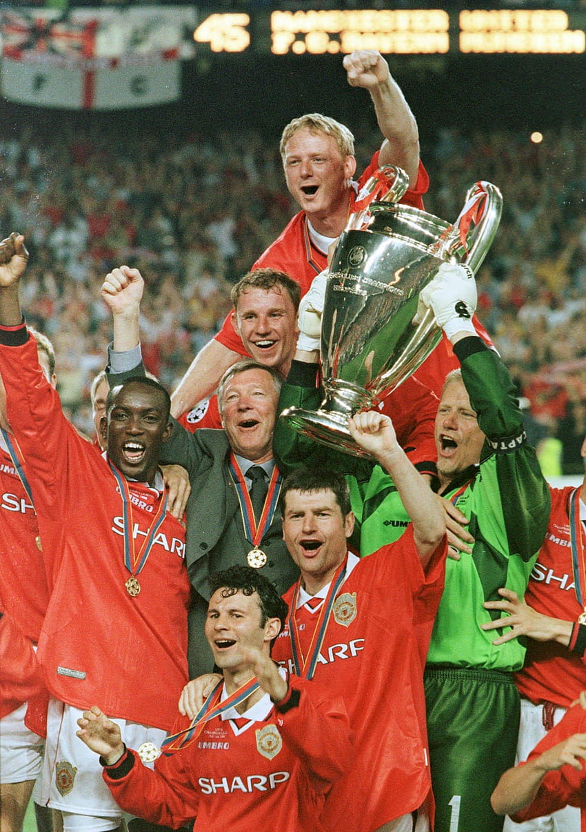 A atual safra de Pep Guardiola no Manchester City não pode ser comparada aos três vencedores do Manchester United em 1999, Manchester United 1999 Papel de parede de celular HD
