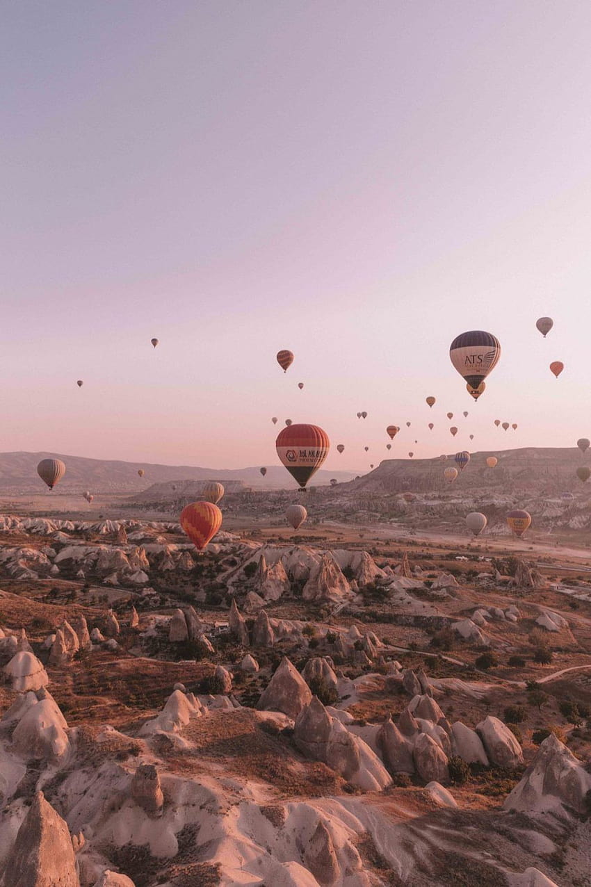 Balon na ogrzane powietrze w Kapadocji, Turcja, estetyka indyka Tapeta na telefon HD