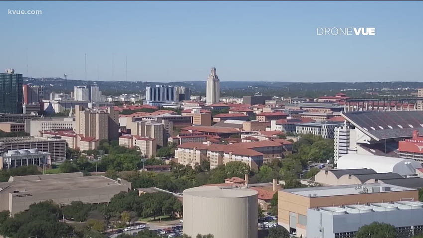 Университетът на Тексас ще бъде открит през есента, казва президентът на UT Fenves HD тапет