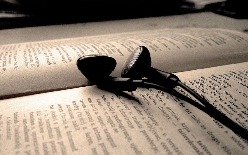 muzyka, książki, słuchawki, słownik :: Tapeta HD