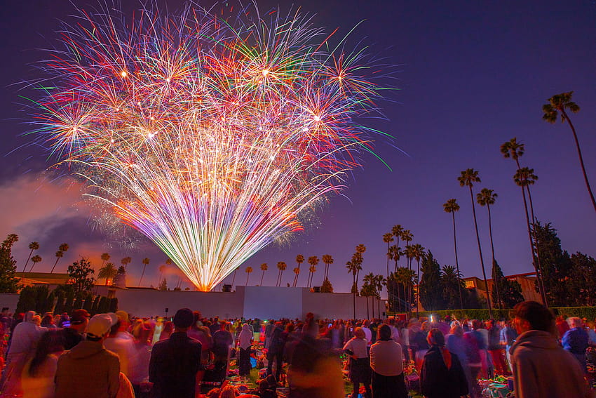 4th of July Fireworks in Los Angeles and Best Spots to See Them HD wallpaper