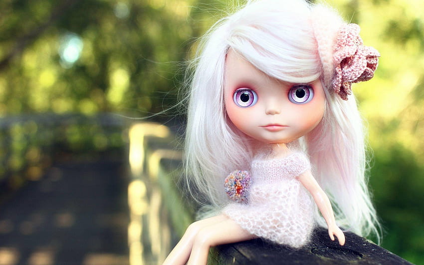 Cute sad barbie doll for facebook HD wallpaper